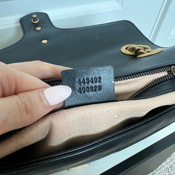 Gucci GG MARMONT MEDIUM SHOULDER BAG - BLACK - Picture 7 of 10